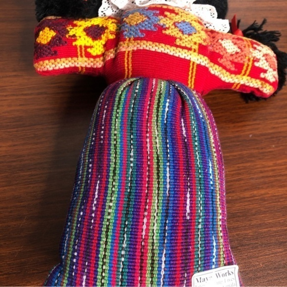 Handmade Guatemala 12” woven artisan doll Mayan - Picture 7 of 12